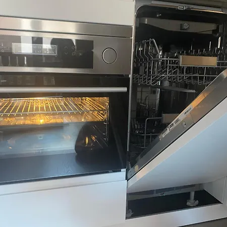 Jay - - Fully Equipped - Free Parking Apartment Verbier