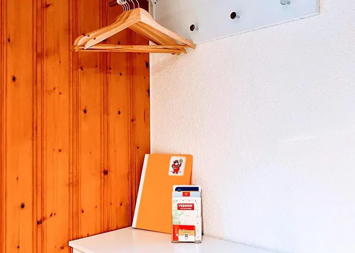 Jay - - Fully Equipped - Free Parking Apartment *